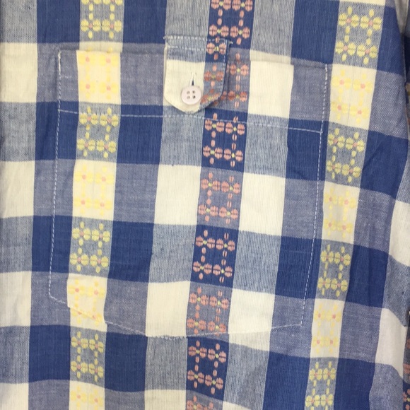 Cute vintage plus size embroidered gingham blouse - Picture 5 of 7